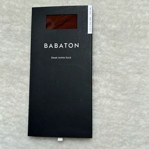 NWT Aritzia Babaton Sleek Ankle Sock